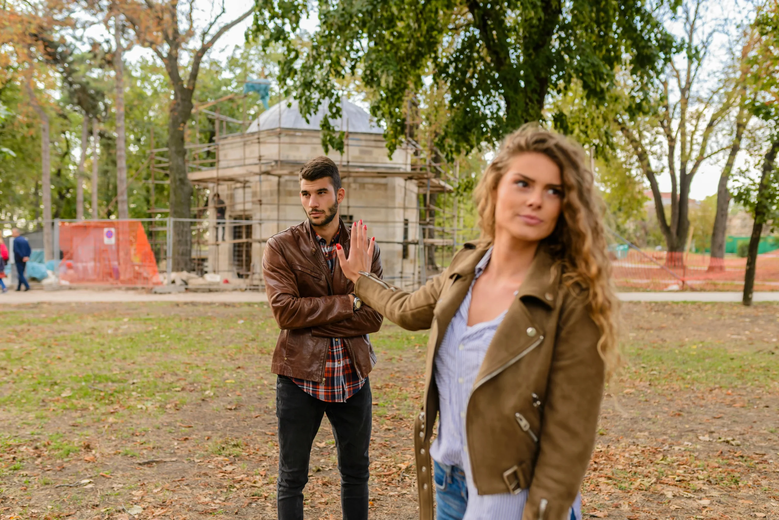 The-Impact-of-Emotional-Triggers-in-Relationships-Communication-Breakdowns