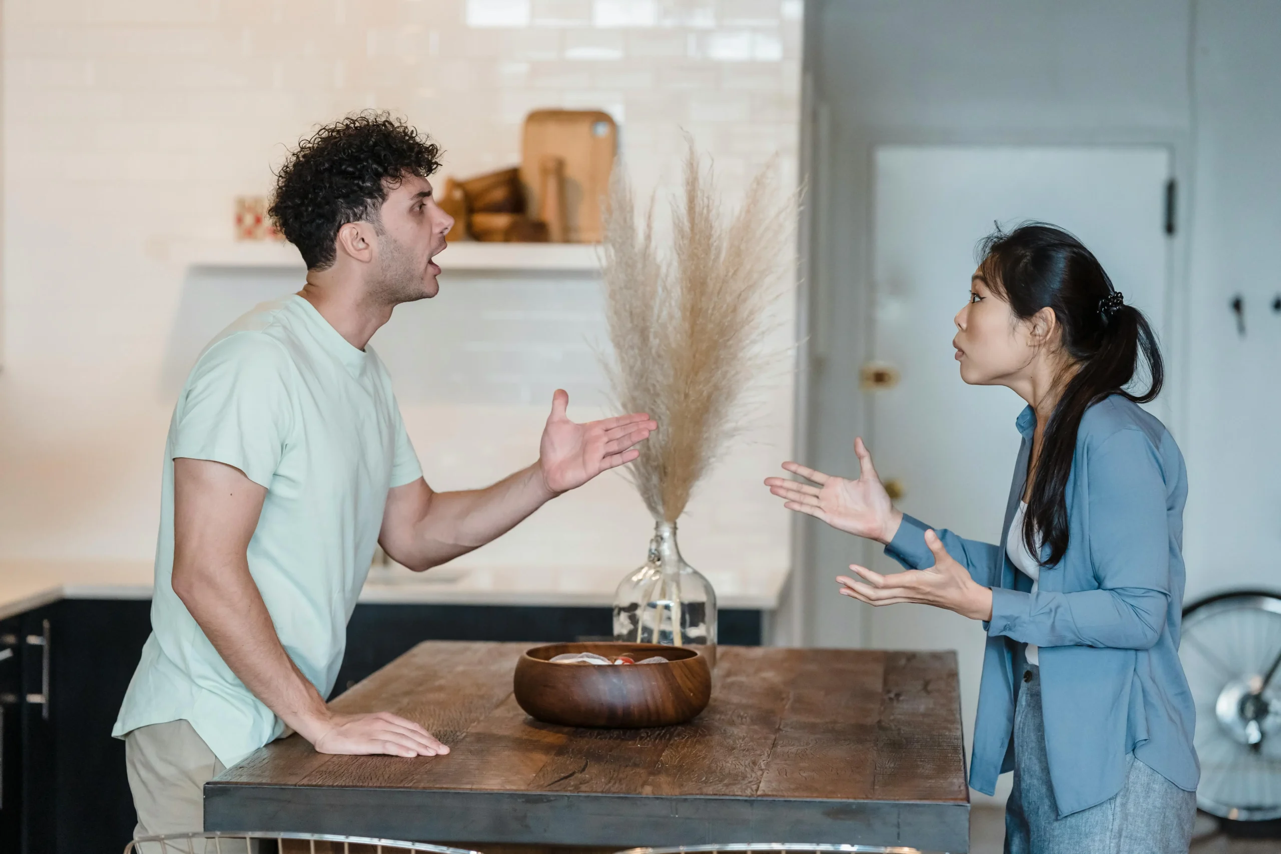 Controlling-Behaviors-and-Emotional-Abuse-in-Relationships
