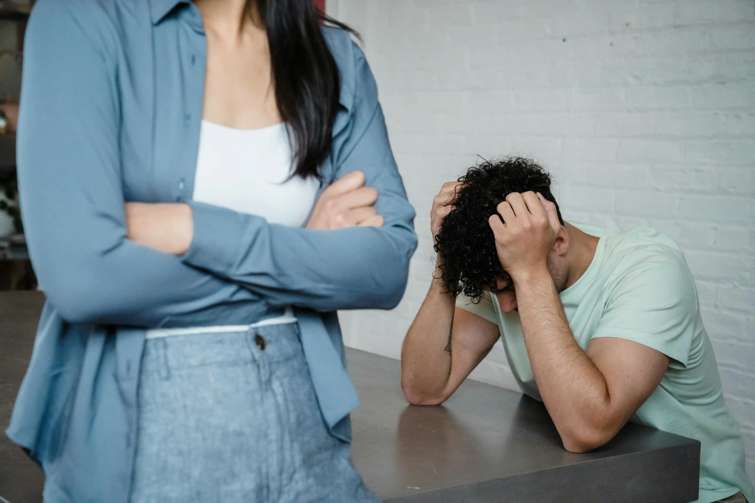 emotional-neglect-in-relationship