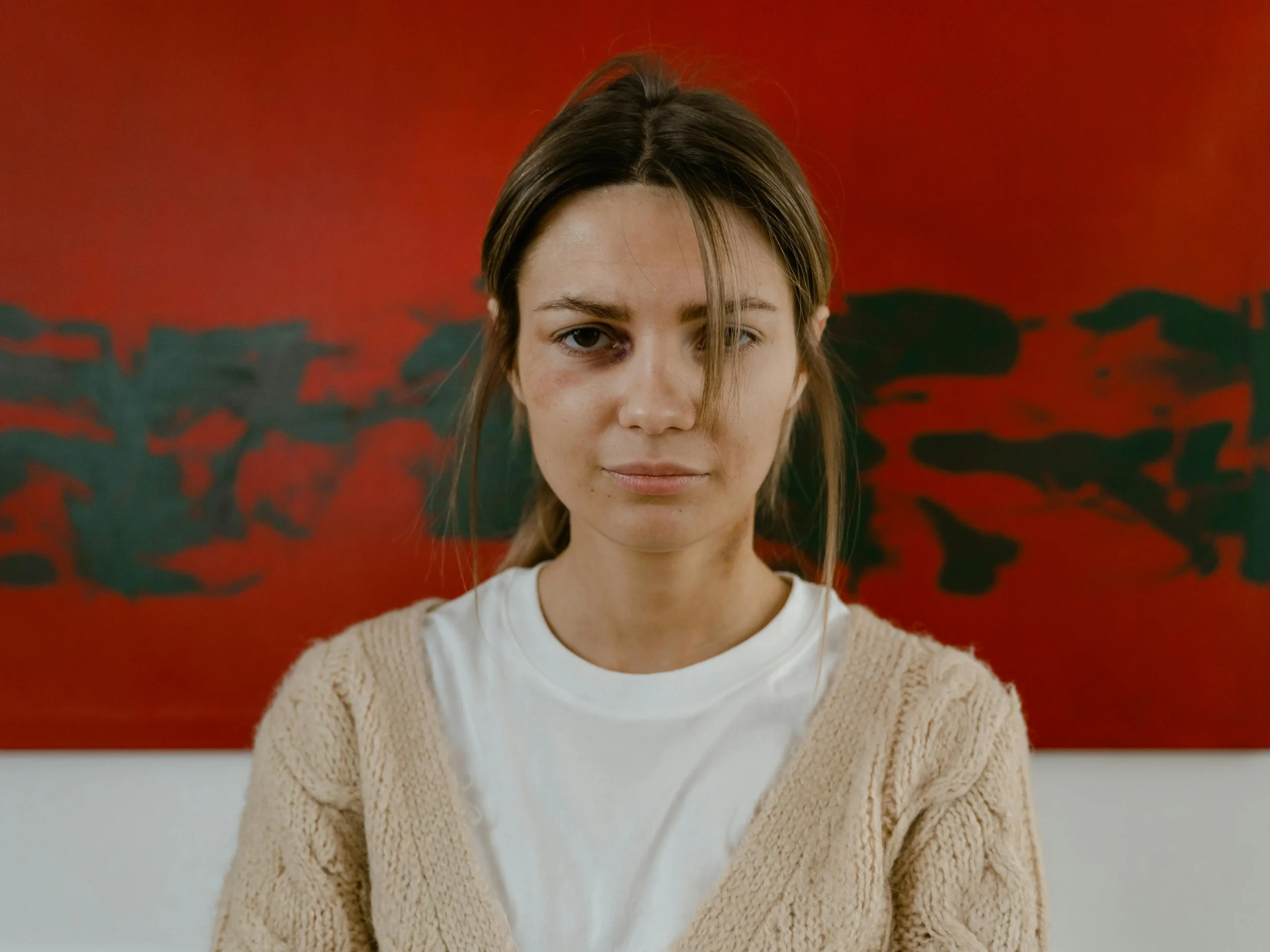 Emotional-Abuse-in-Relationships-Signs-You-Shouldnt-Ignore