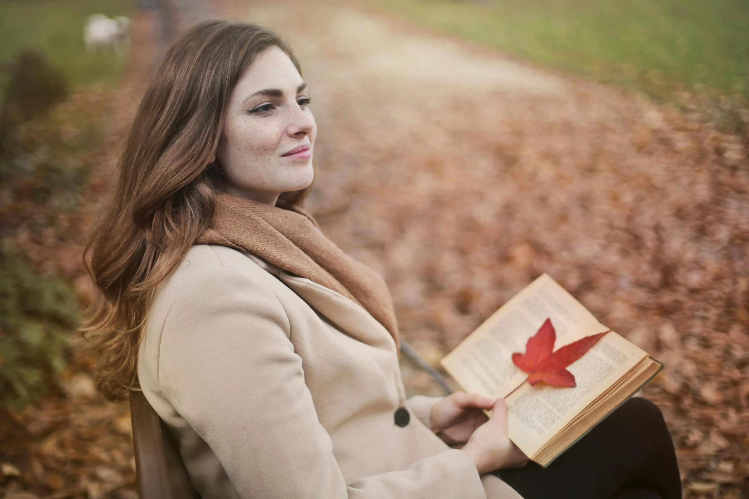 What-Makes-a-Woman-Fall-in-Love-7-Real-Truths-Revealed